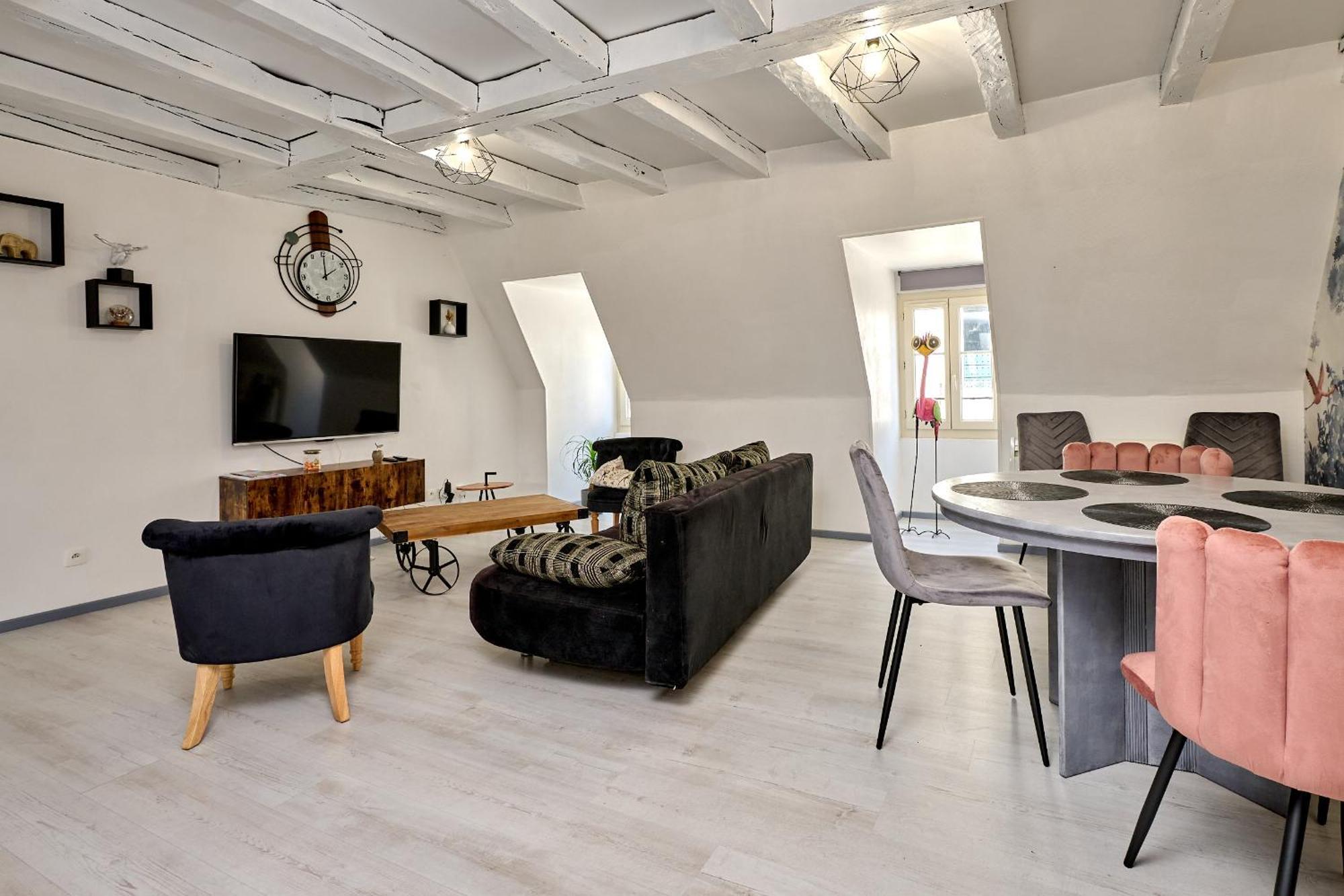 Appartement De Caractere, Charme ヌヴェール エクステリア 写真