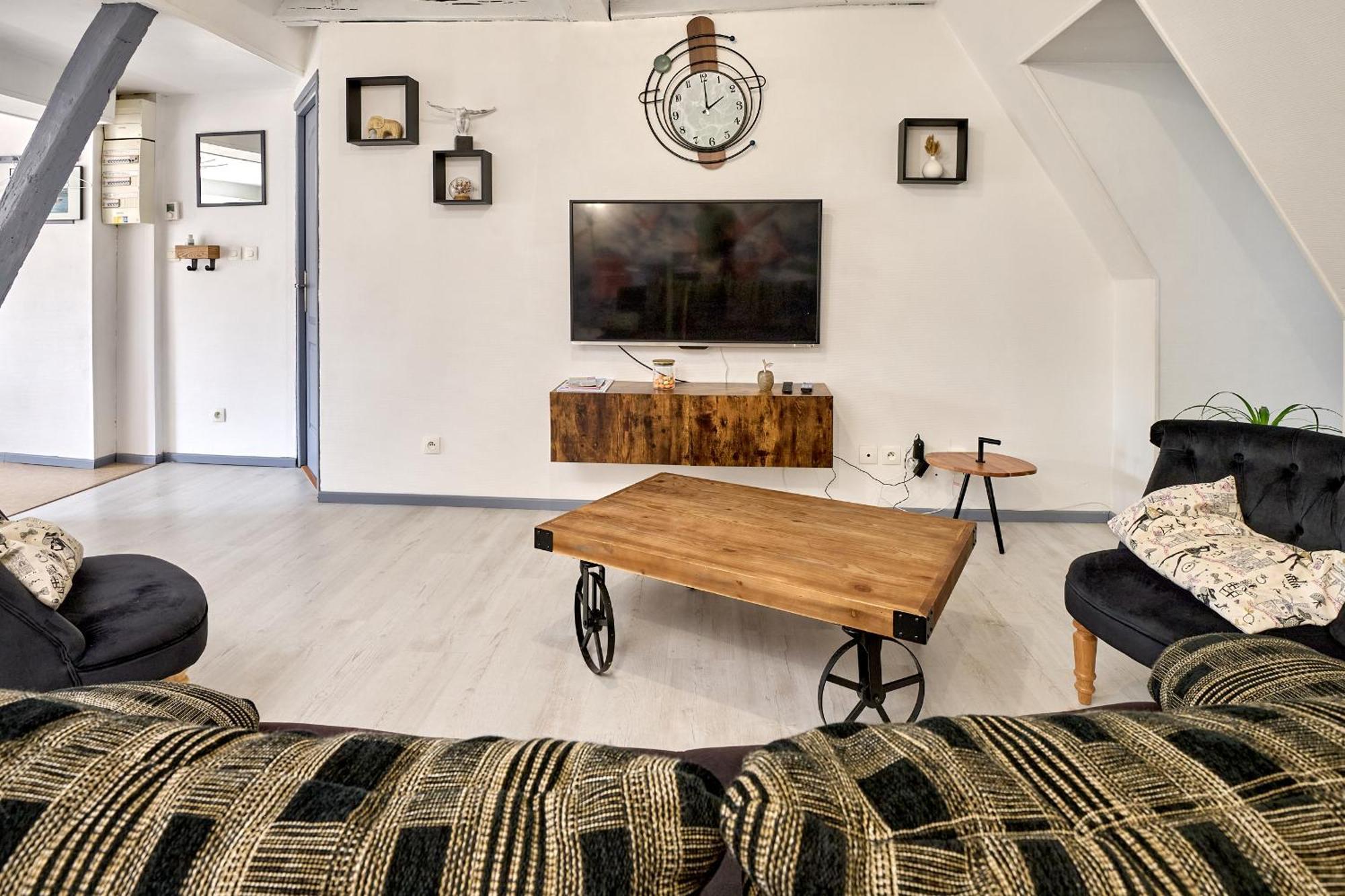 Appartement De Caractere, Charme ヌヴェール エクステリア 写真